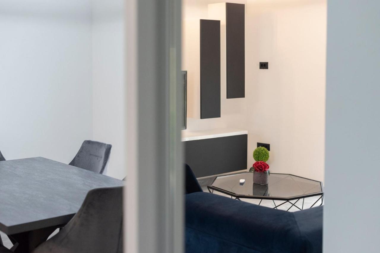 Apartment 4Reasons Ražanac Eksteriør billede