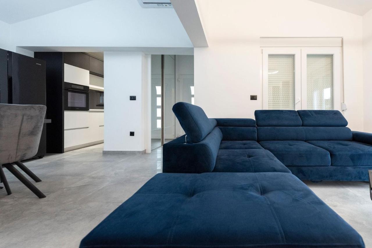 Apartment 4Reasons Ražanac Eksteriør billede
